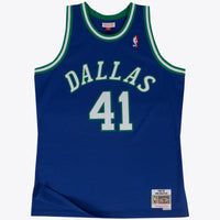Dallas Mavericks Swingman Jersey Road Dirk Nowitzki 1998-99