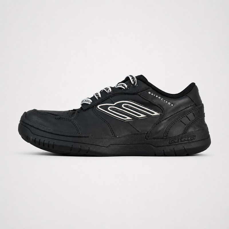 Balenciaga Hamptons Worn-Out Sneakers Black - Unisex